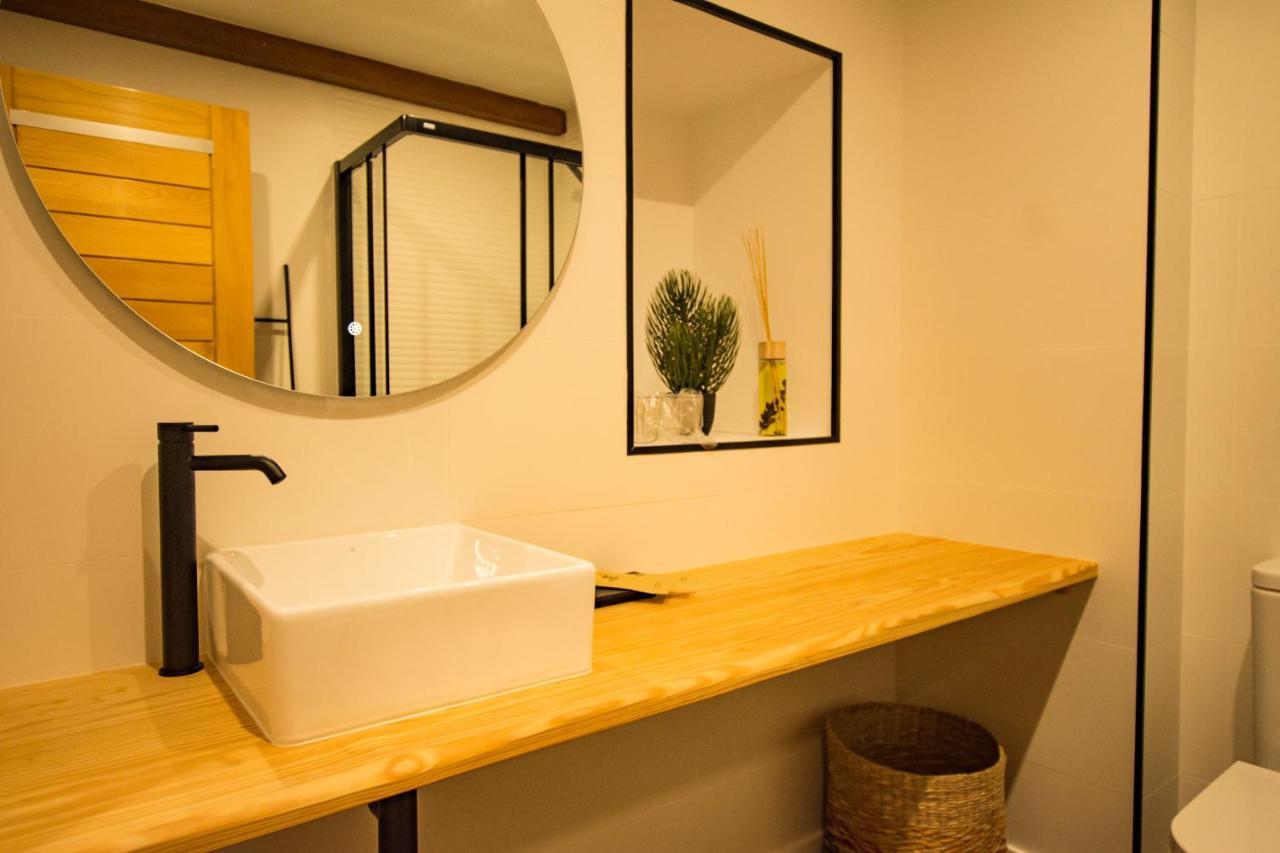 Hostal Nomade Santiago Сантяго де Компостела Екстериор снимка