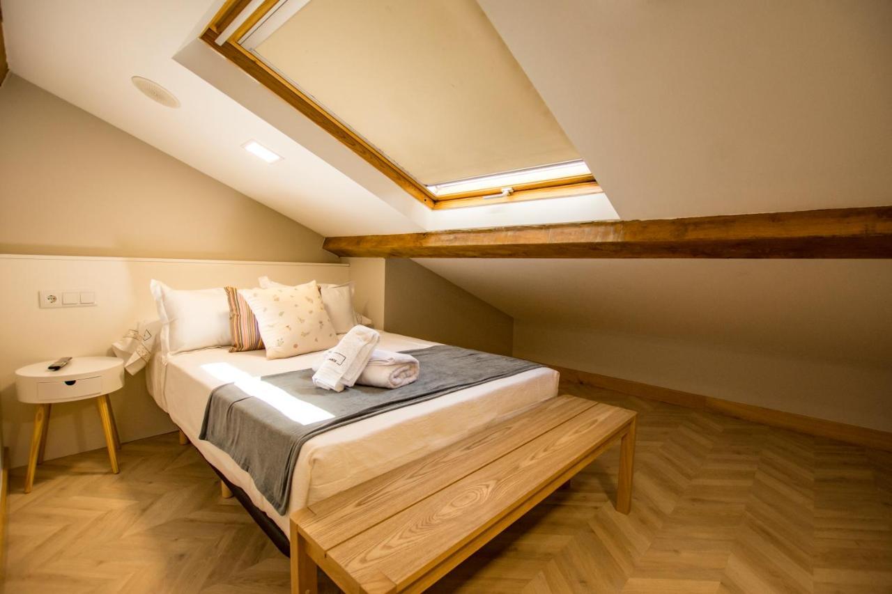 Hostal Nomade Santiago Сантяго де Компостела Екстериор снимка